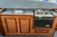 ورک بوٹ فروخت کے لیے