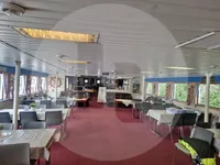 بحری جہاز فروخت کے لیے