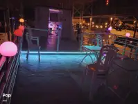 بحری جہاز فروخت کے لیے
