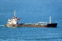 Oil/Chemical tanker فروخت کے لئے
