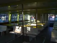 بحری جہاز فروخت کے لیے