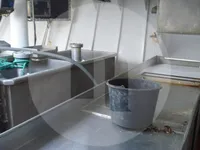 بحری جہاز فروخت کے لیے