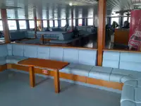 بحری جہاز فروخت کے لیے