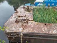 بارج فروخت کے لیے
