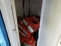 بحری جہاز فروخت کے لیے