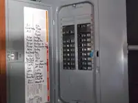بحری جہاز فروخت کے لیے