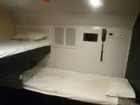 عملے کی کشتی فروخت کے لیے