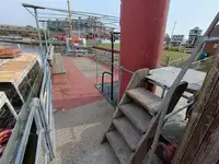 بحری جہاز فروخت کے لیے