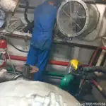 عملے کی کشتی فروخت کے لیے