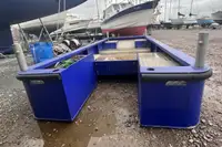 بحری جہاز فروخت کے لیے