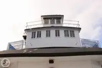 بحری جہاز فروخت کے لیے
