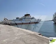 رو-رو جہاز فروخت کے لیے