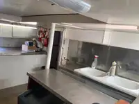 بحری جہاز فروخت کے لیے
