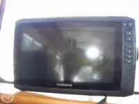 ٹراولر فروخت کے لیے