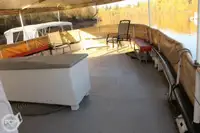 بحری جہاز فروخت کے لیے