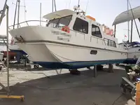 عملے کی کشتی فروخت کے لیے