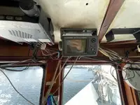 ٹراولر فروخت کے لیے