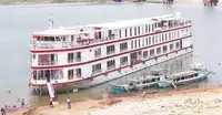 کروز جہاز فروخت کے لیے