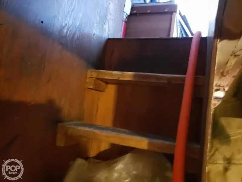 بحری جہاز فروخت کے لیے