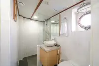 سروے کرنے والی کشتی فروخت کے لیے
