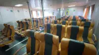 عملے کی کشتی فروخت کے لیے