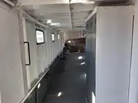 ٹو بوٹ فروخت کے لیے