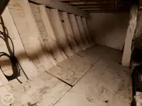 بحری جہاز فروخت کے لیے
