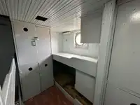 ٹراولر فروخت کے لیے