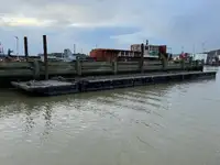 پونٹون فروخت کے لئے