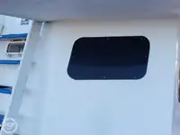بحری جہاز فروخت کے لیے