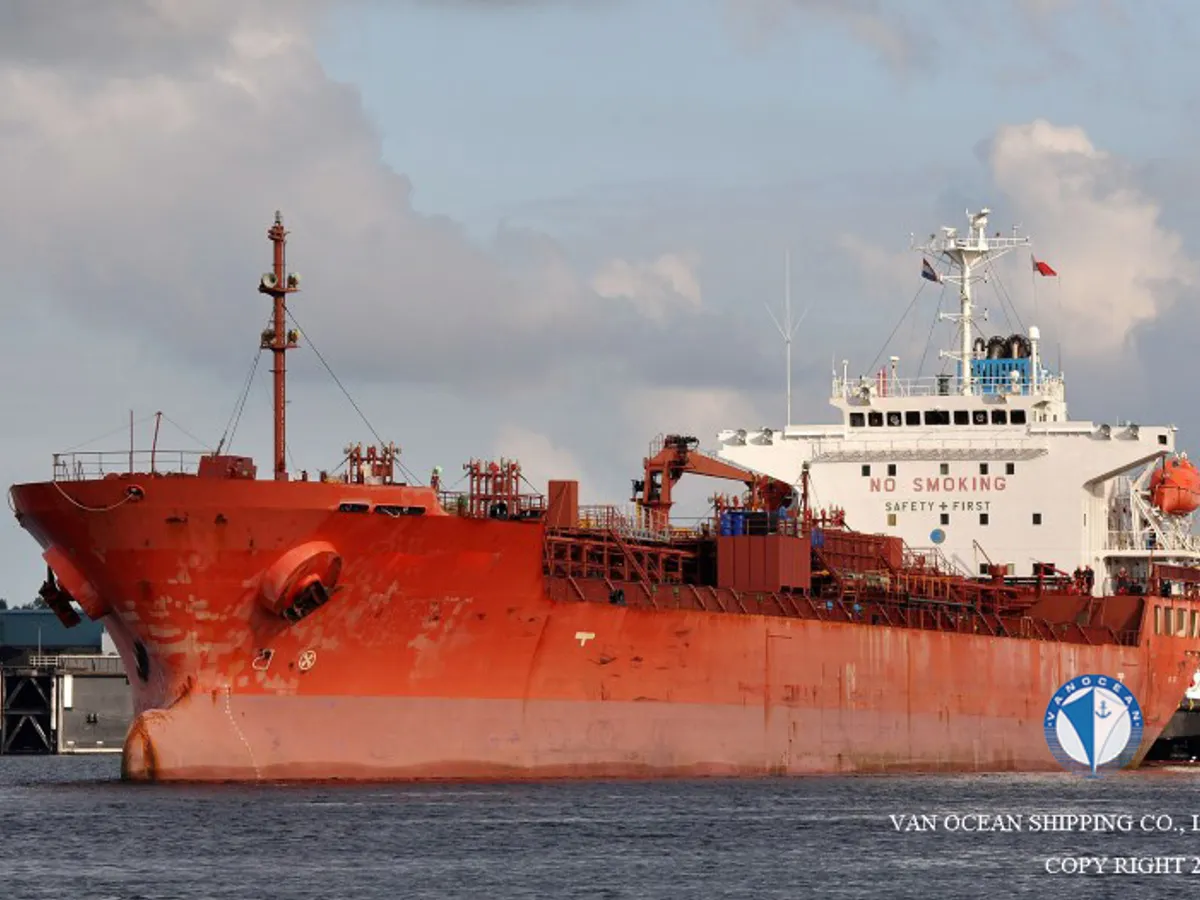 تیل/کیمیکل ٹینکر فروخت کے لیے