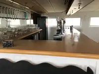 بحری جہاز فروخت کے لیے