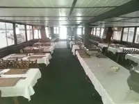 بحری جہاز فروخت کے لیے