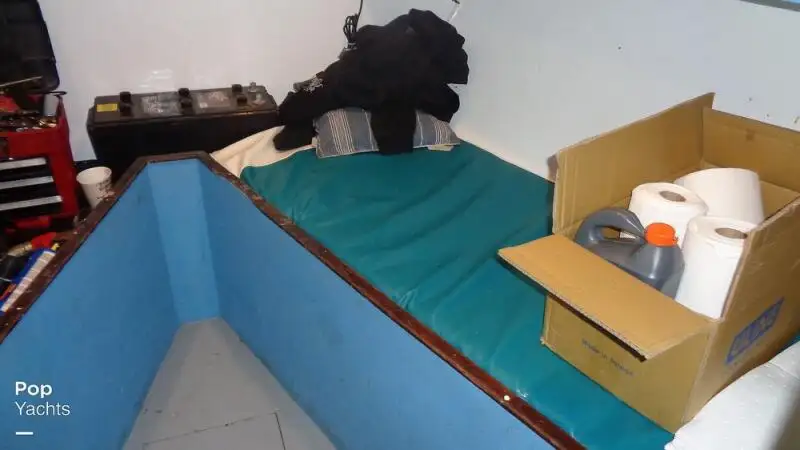 بحری جہاز فروخت کے لیے
