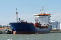 Oil/Chemical tanker فروخت کے لئے