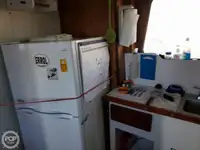 بحری جہاز فروخت کے لیے