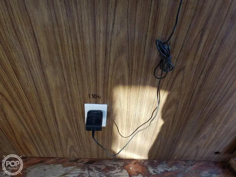 بحری جہاز فروخت کے لیے