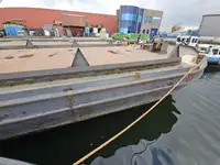 بارج فروخت کے لیے