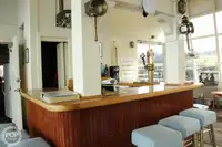 بحری جہاز فروخت کے لیے