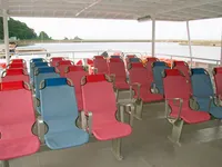 بحری جہاز فروخت کے لیے