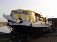 کروز جہاز فروخت کے لیے