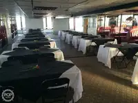 کروز جہاز فروخت کے لیے