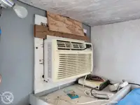 سپلائی جہاز فروخت کے لیے