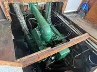 ٹراولر فروخت کے لیے
