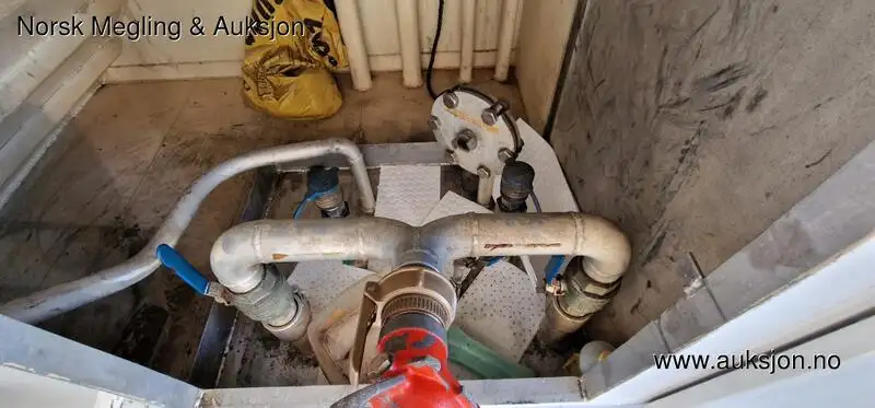 رو-رو جہاز فروخت کے لیے