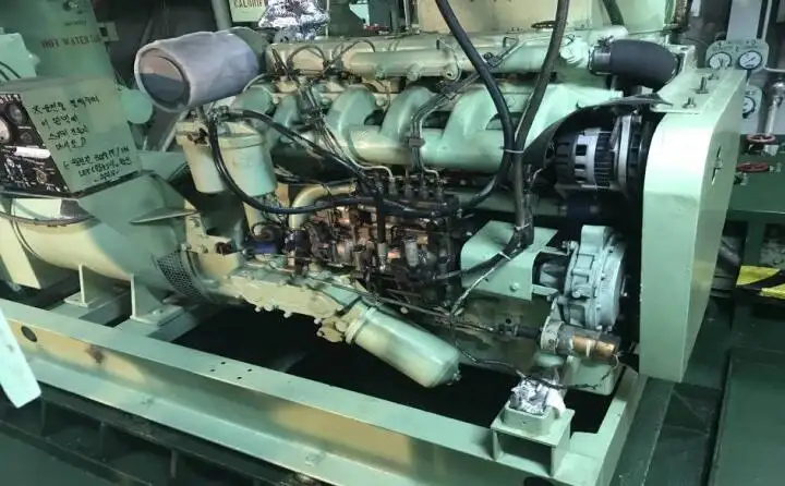 تیل/کیمیکل ٹینکر فروخت کے لیے