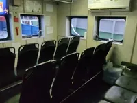 عملے کی کشتی فروخت کے لیے