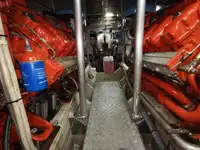 بحری جہاز فروخت کے لیے