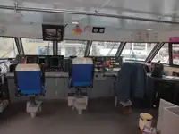 بحری جہاز فروخت کے لیے