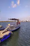 بحری جہاز فروخت کے لیے